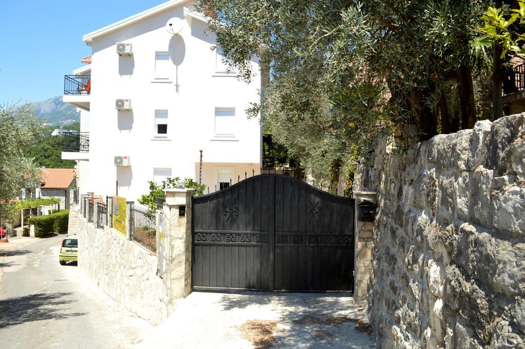 Apartments Mm Ilha Ilha Sveti Stefan Exterior foto